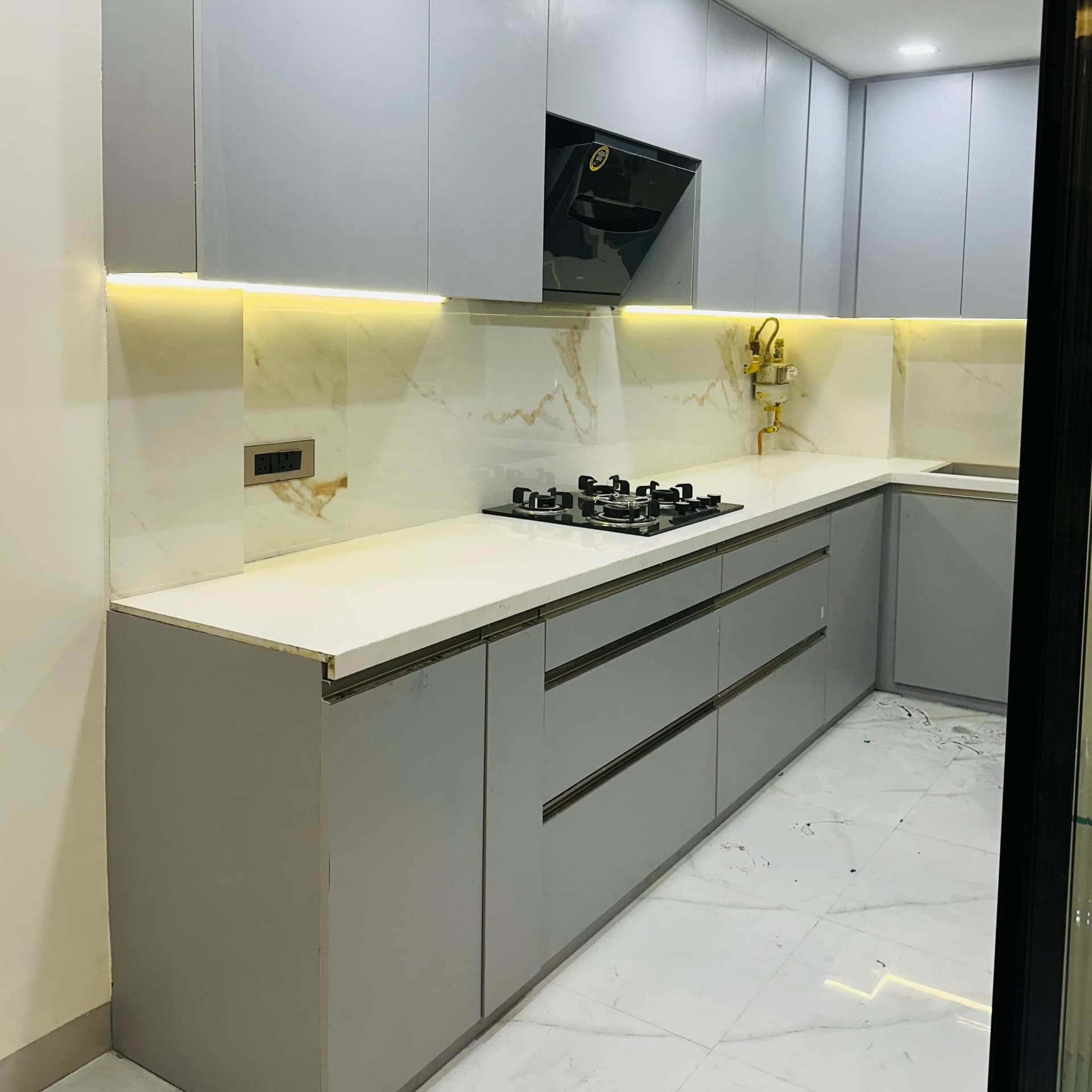 Modular Kitchen detail 2